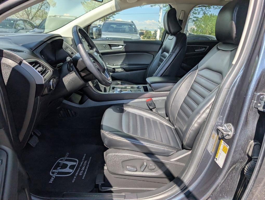 used 2024 Ford Edge car, priced at $26,900