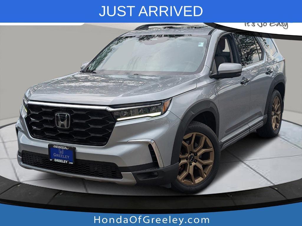 used 2023 Honda Pilot car, priced at $47,400