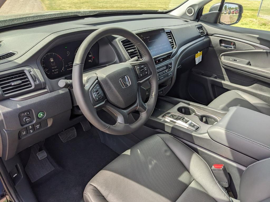new 2025 Honda Ridgeline car, priced at $44,680
