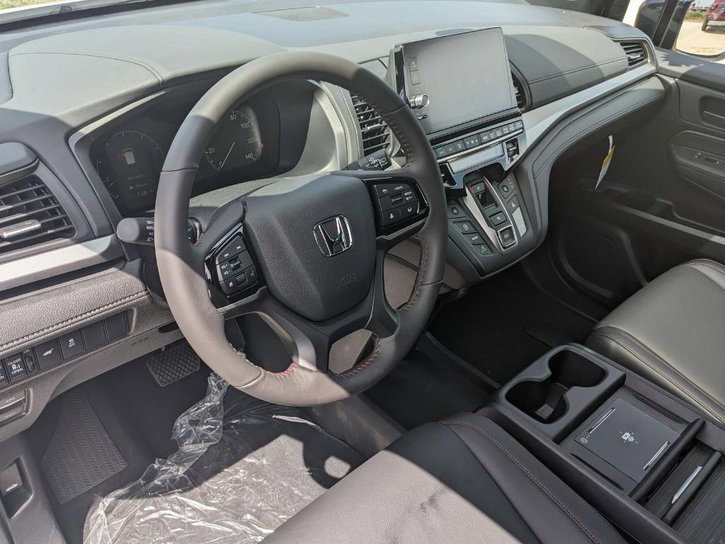 new 2025 Honda Odyssey car, priced at $45,275