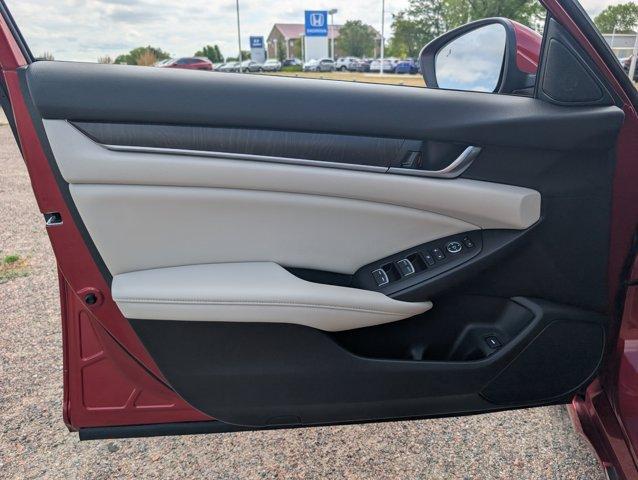 used 2019 Honda Accord car, priced at $25,900