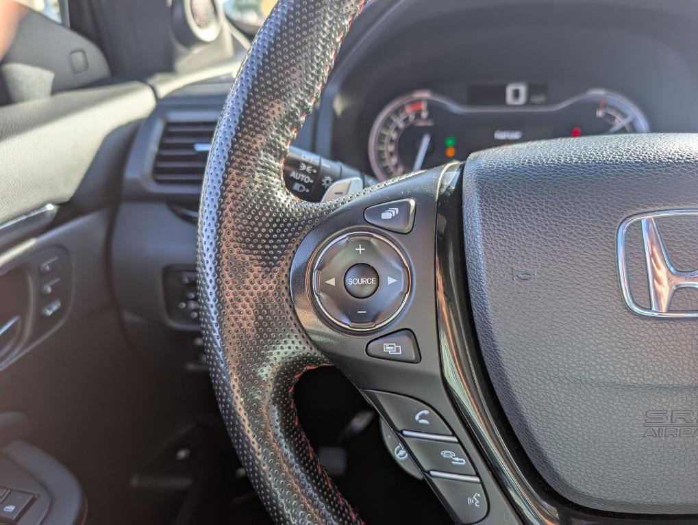 used 2023 Honda Ridgeline car, priced at $38,900