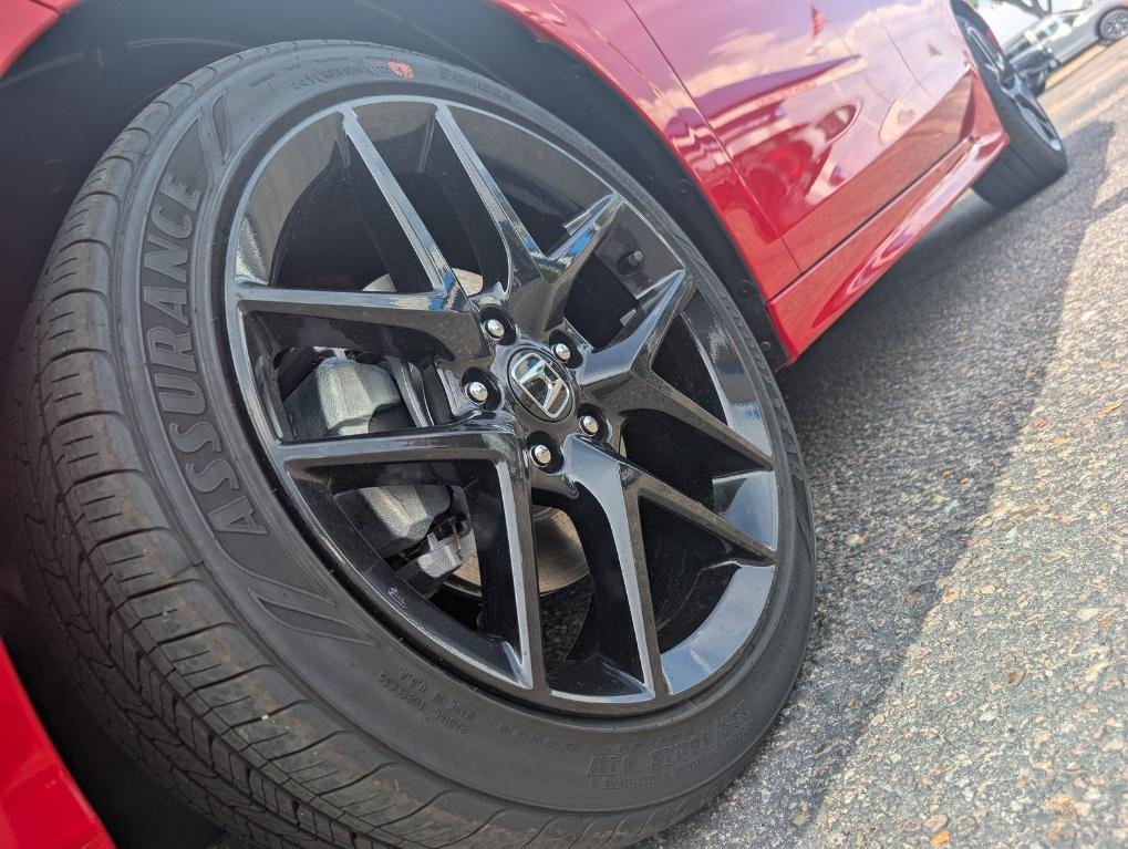 new 2025 Honda Civic Hybrid car, priced at $30,100