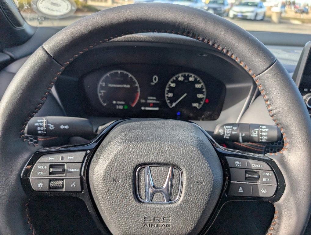 used 2025 Honda HR-V car, priced at $28,900