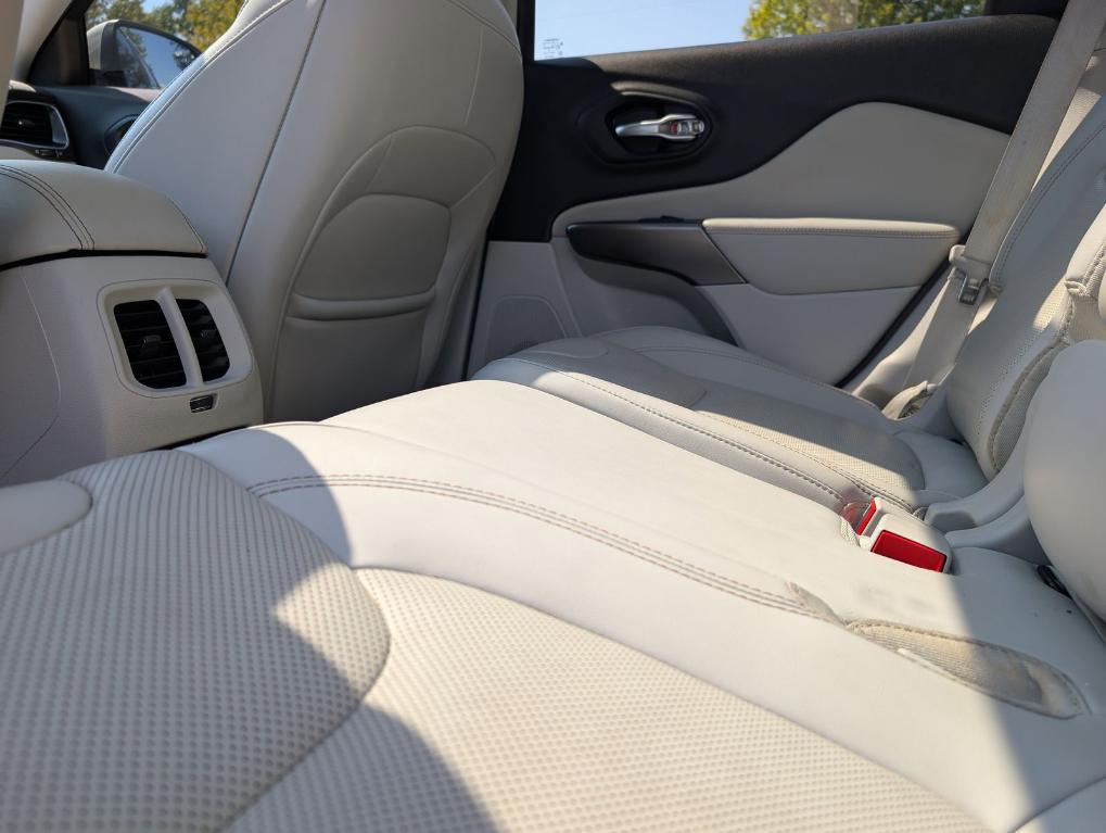 used 2019 Jeep Cherokee car, priced at $20,800
