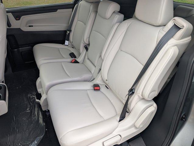 new 2025 Honda Odyssey car, priced at $43,670