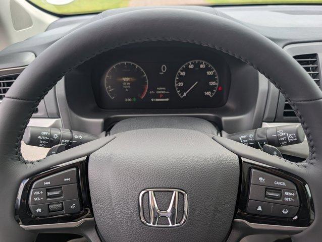 new 2025 Honda Odyssey car, priced at $43,670