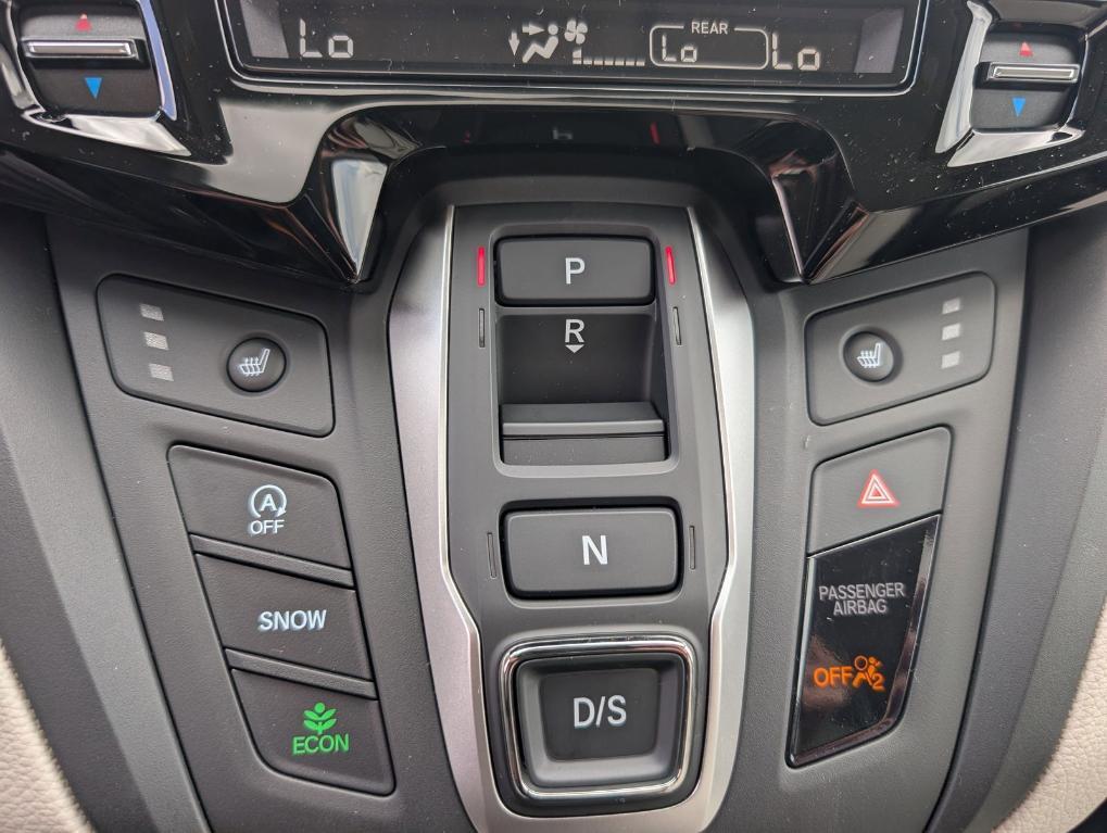 new 2025 Honda Odyssey car, priced at $43,670