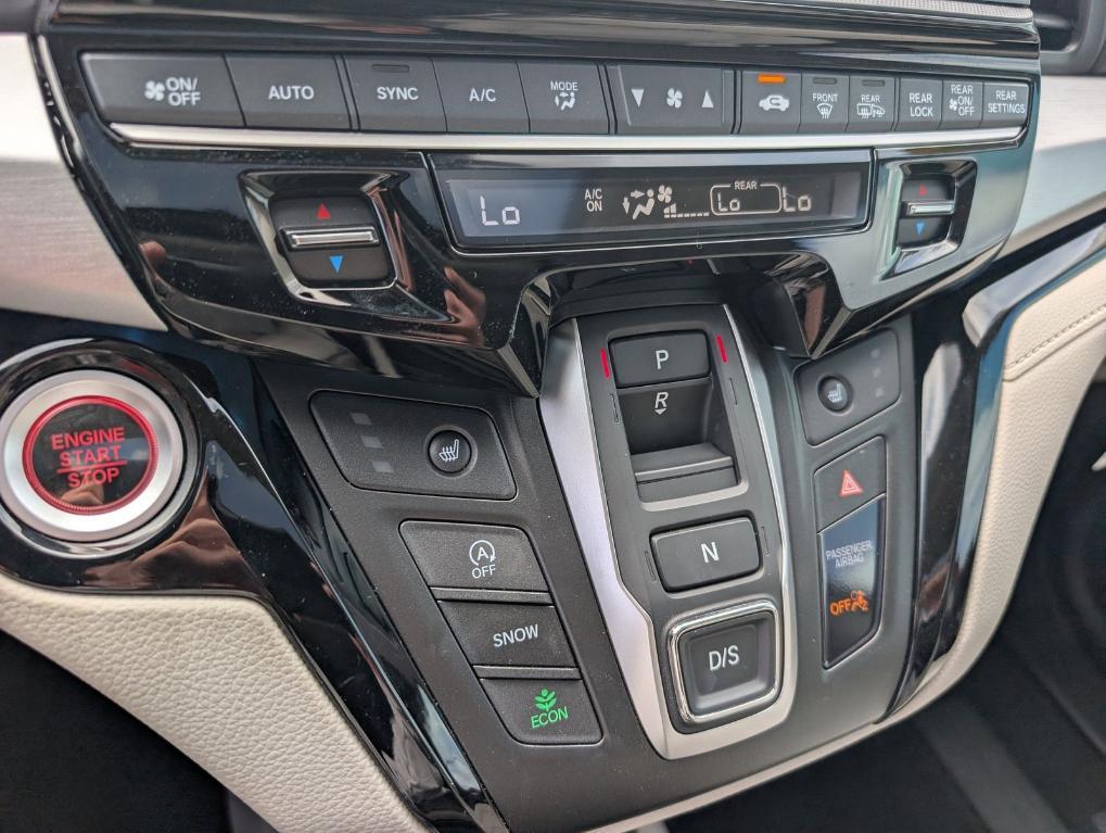 new 2025 Honda Odyssey car, priced at $48,815