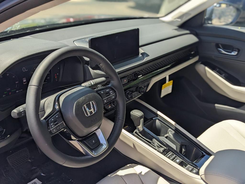 new 2025 Honda Accord Hybrid car, priced at $40,905