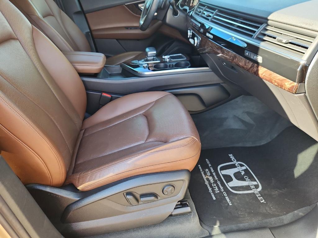used 2018 Audi Q7 car, priced at $20,600