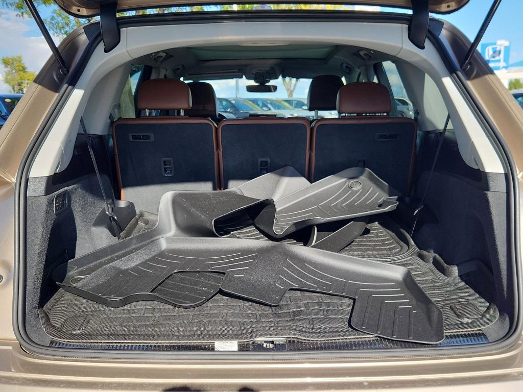 used 2018 Audi Q7 car, priced at $20,600
