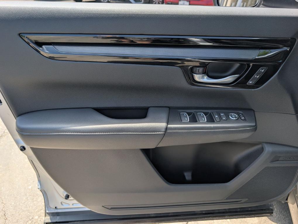 used 2024 Honda CR-V car, priced at $35,500