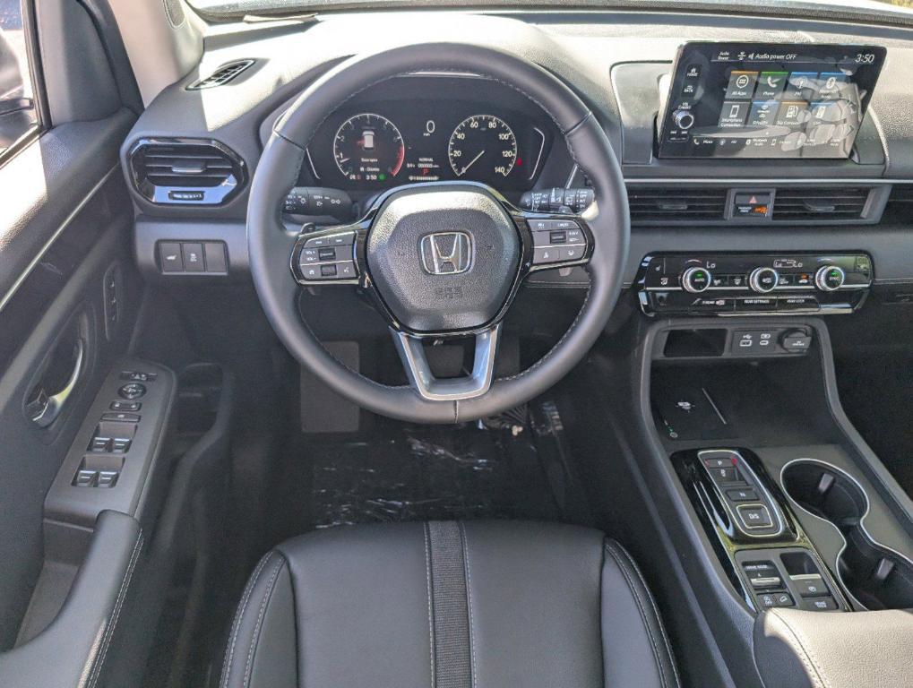 used 2025 Honda Pilot car, priced at $46,800