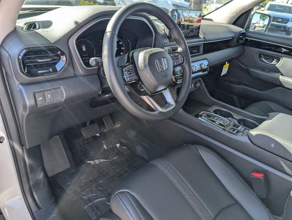 used 2025 Honda Pilot car, priced at $46,800