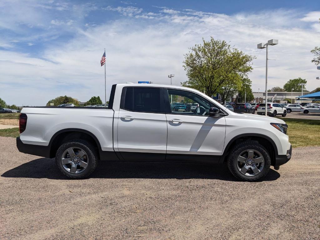 new 2025 Honda Ridgeline car, priced at $47,285