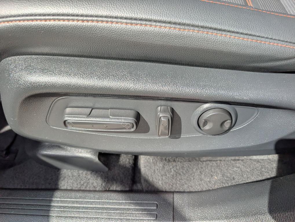 used 2024 Honda CR-V Hybrid car, priced at $37,100