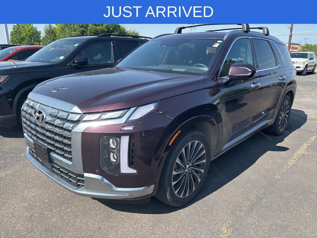 used 2024 Hyundai Palisade car, priced at $44,400