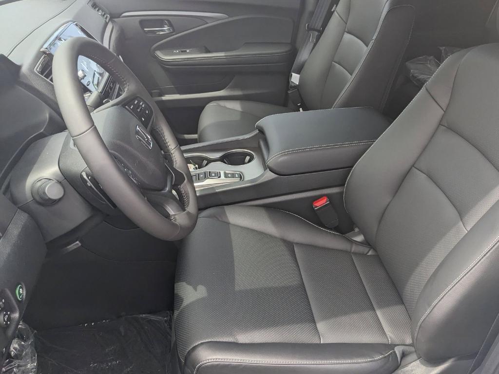 new 2025 Honda Ridgeline car, priced at $44,885