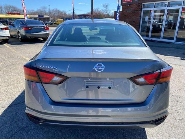 used 2022 Nissan Altima car, priced at $18,897