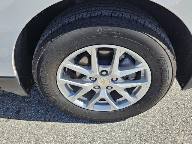 used 2024 Chevrolet Equinox car, priced at $20,384