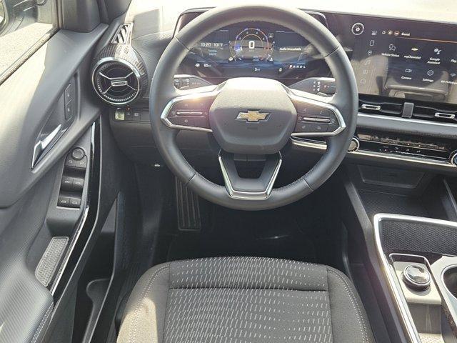 new 2026 Chevrolet Equinox car, priced at $28,984