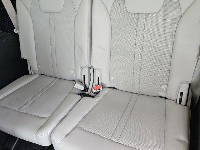 used 2022 Kia Sorento car, priced at $26,984