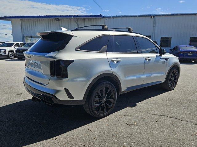 used 2022 Kia Sorento car, priced at $26,984