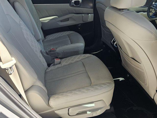 used 2022 Kia Sorento car, priced at $26,984