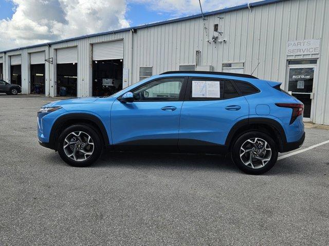 used 2025 Chevrolet Trax car, priced at $20,584
