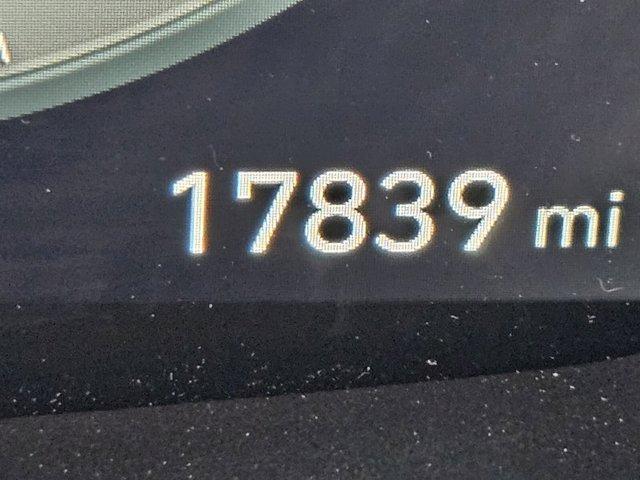 used 2022 Hyundai Santa Fe car, priced at $22,984