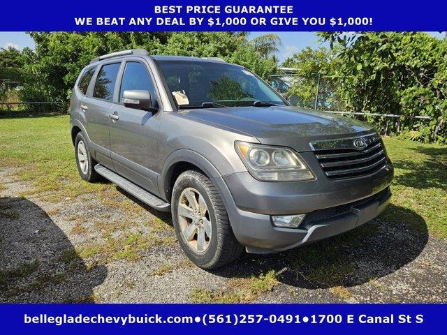 used 2009 Kia Borrego car, priced at $1,400