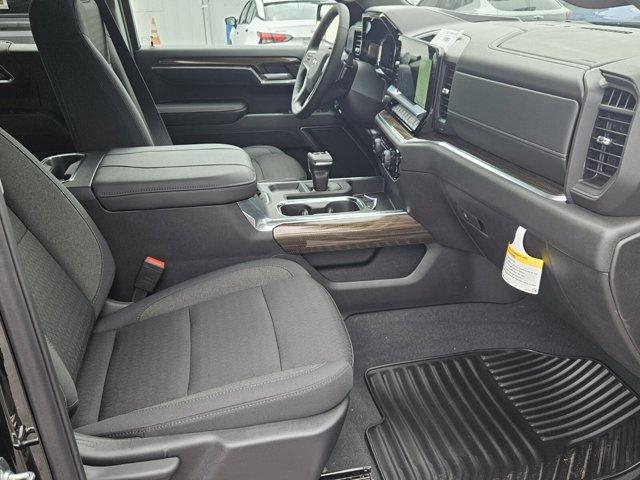 new 2025 Chevrolet Silverado 1500 car, priced at $52,584