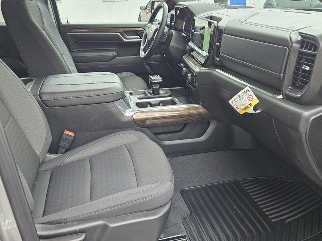 new 2025 Chevrolet Silverado 1500 car, priced at $52,584