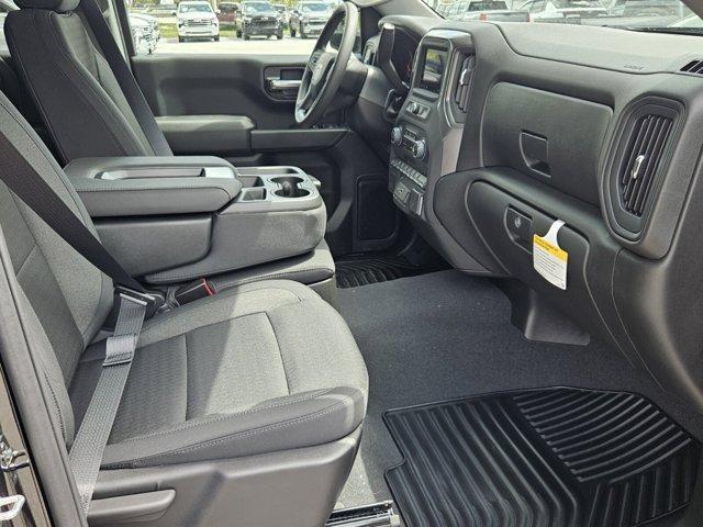 new 2025 Chevrolet Silverado 1500 car, priced at $47,084