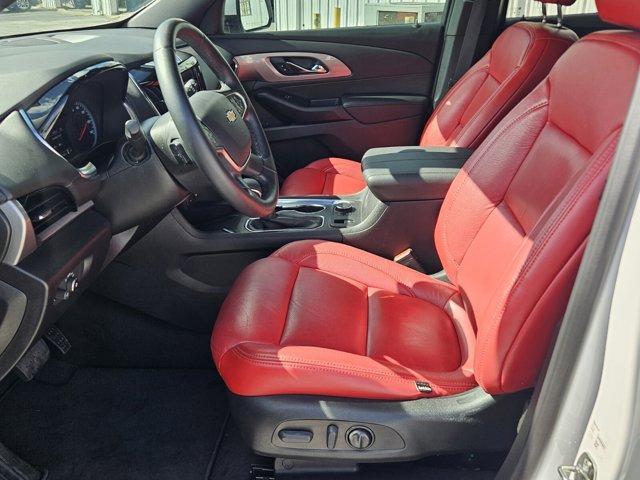 used 2023 Chevrolet Traverse car, priced at $17,484