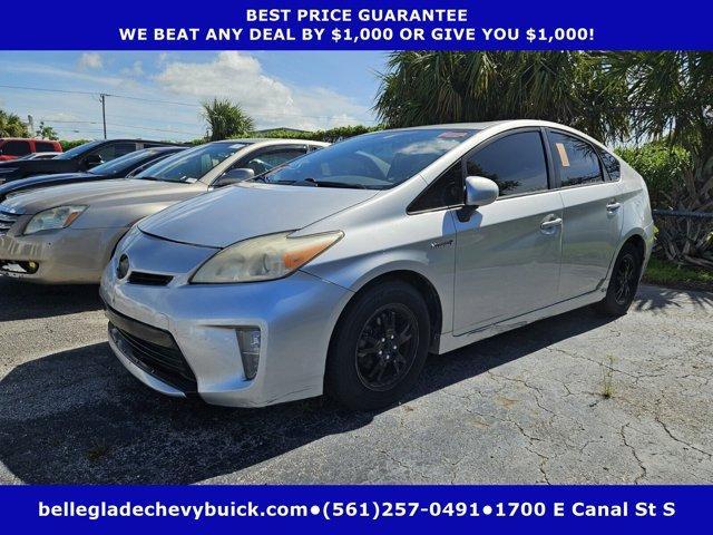 used 2014 Toyota Prius car, priced at $3,200
