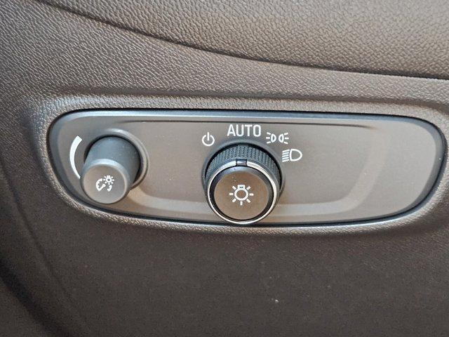 used 2023 Chevrolet Equinox car, priced at $19,984