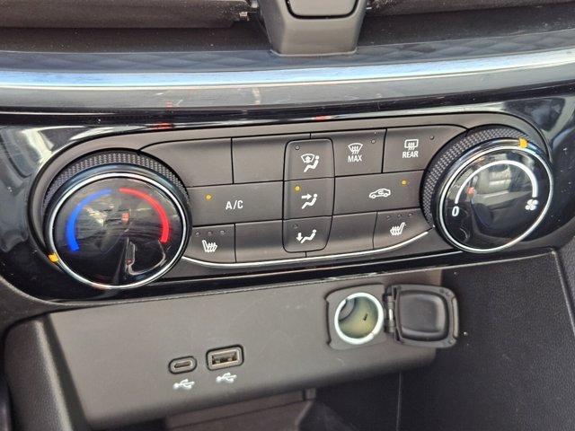 used 2025 Buick Encore GX car, priced at $22,884