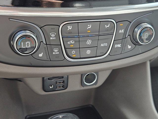 used 2020 Chevrolet Traverse car, priced at $22,984