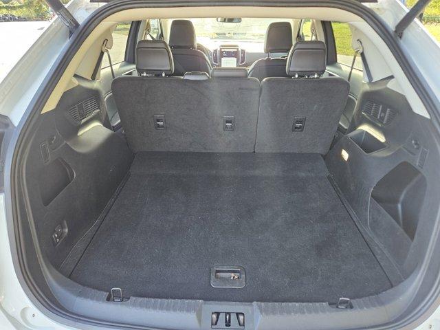 used 2022 Ford Edge car, priced at $18,984