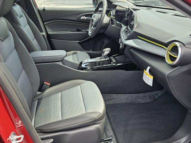 new 2025 Chevrolet Trax car, priced at $24,400