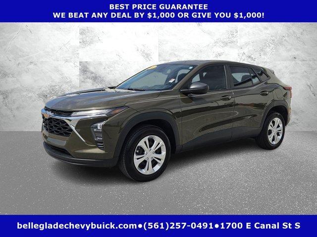 used 2024 Chevrolet Trax car, priced at $19,884