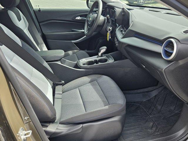 used 2024 Chevrolet Trax car, priced at $18,984