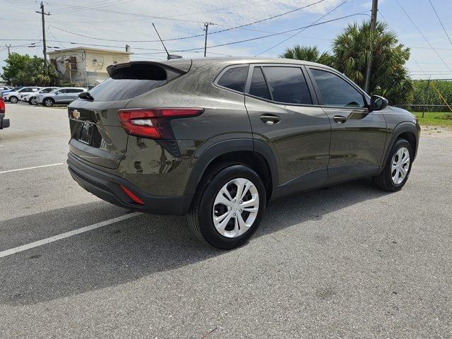 used 2024 Chevrolet Trax car, priced at $18,984