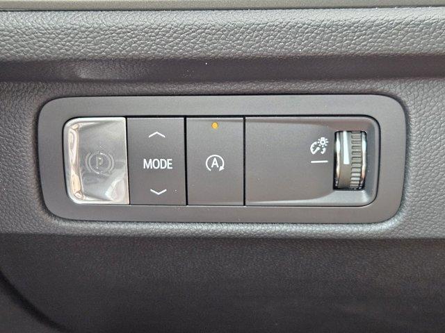 new 2026 Chevrolet Traverse car, priced at $43,184