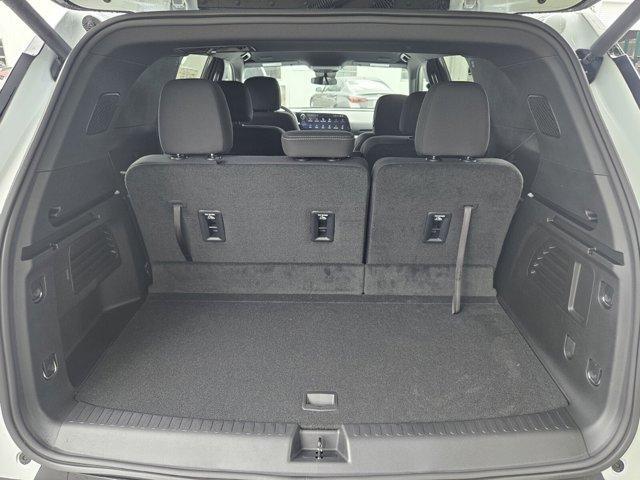 new 2026 Chevrolet Traverse car, priced at $43,984