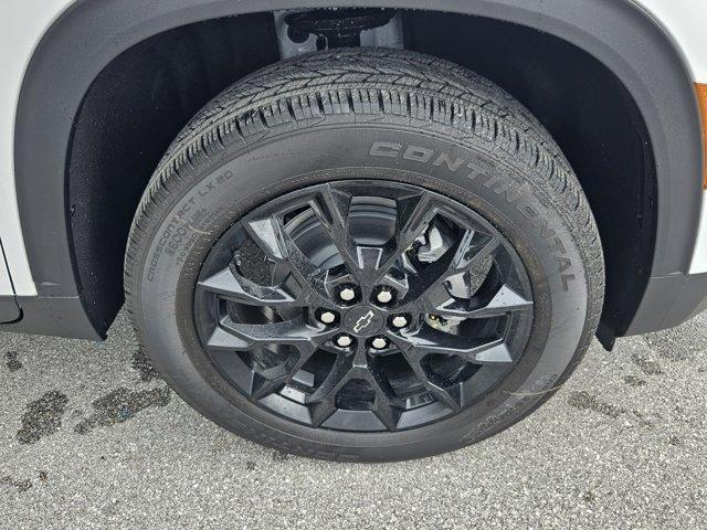 new 2026 Chevrolet Traverse car, priced at $43,984