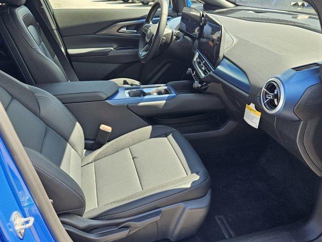 new 2025 Chevrolet Equinox EV car, priced at $42,400