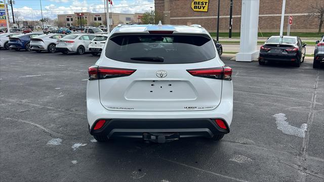 used 2022 Toyota Highlander car, priced at $38,990